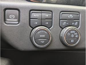 Miniature 10 Chevrolet Silverado 1500 LT Trail Boss 2024