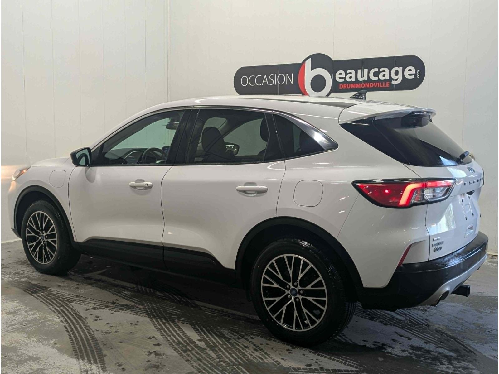 Ford Escape SE PHEV 2022 — photo 2