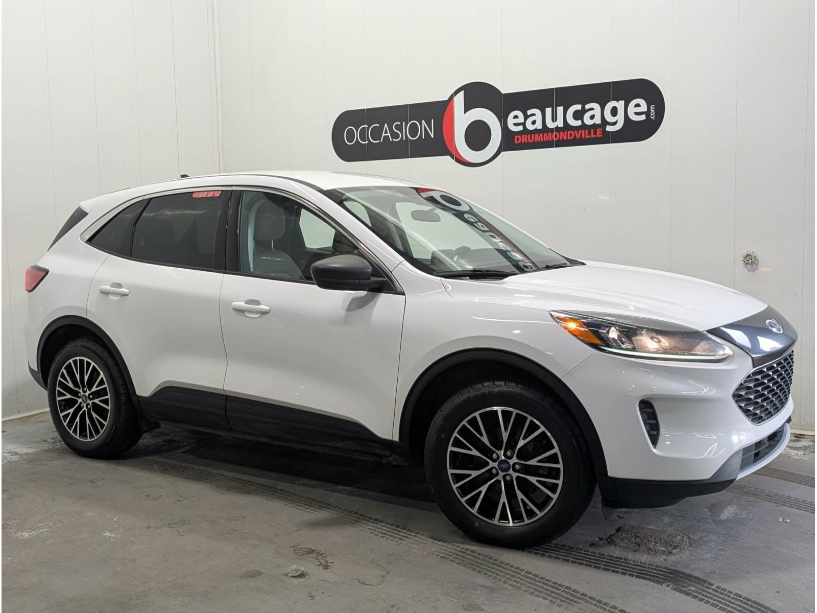 Image 1 Ford Escape SE PHEV 2022