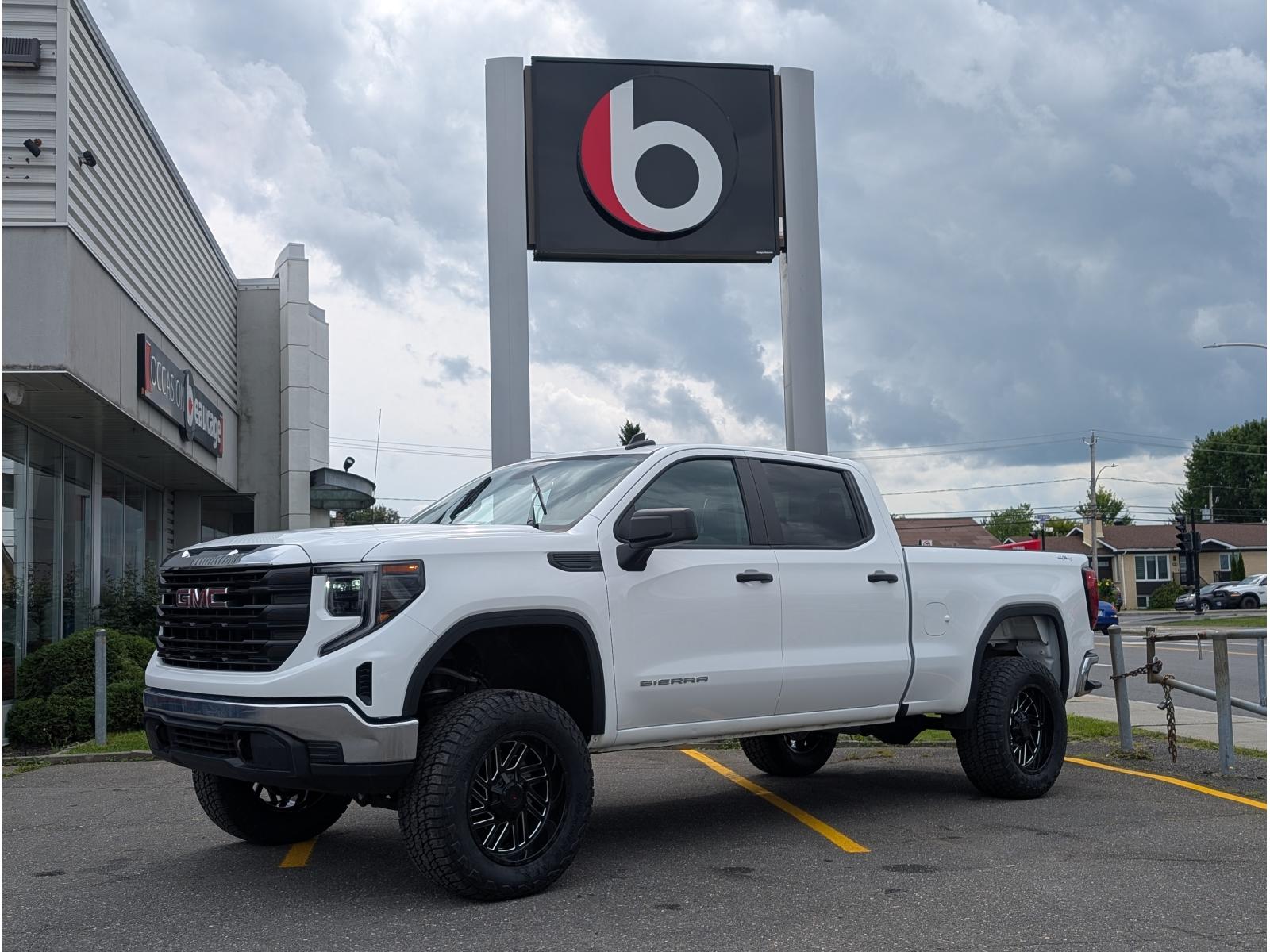 GMC Sierra 1500 Pro 2024