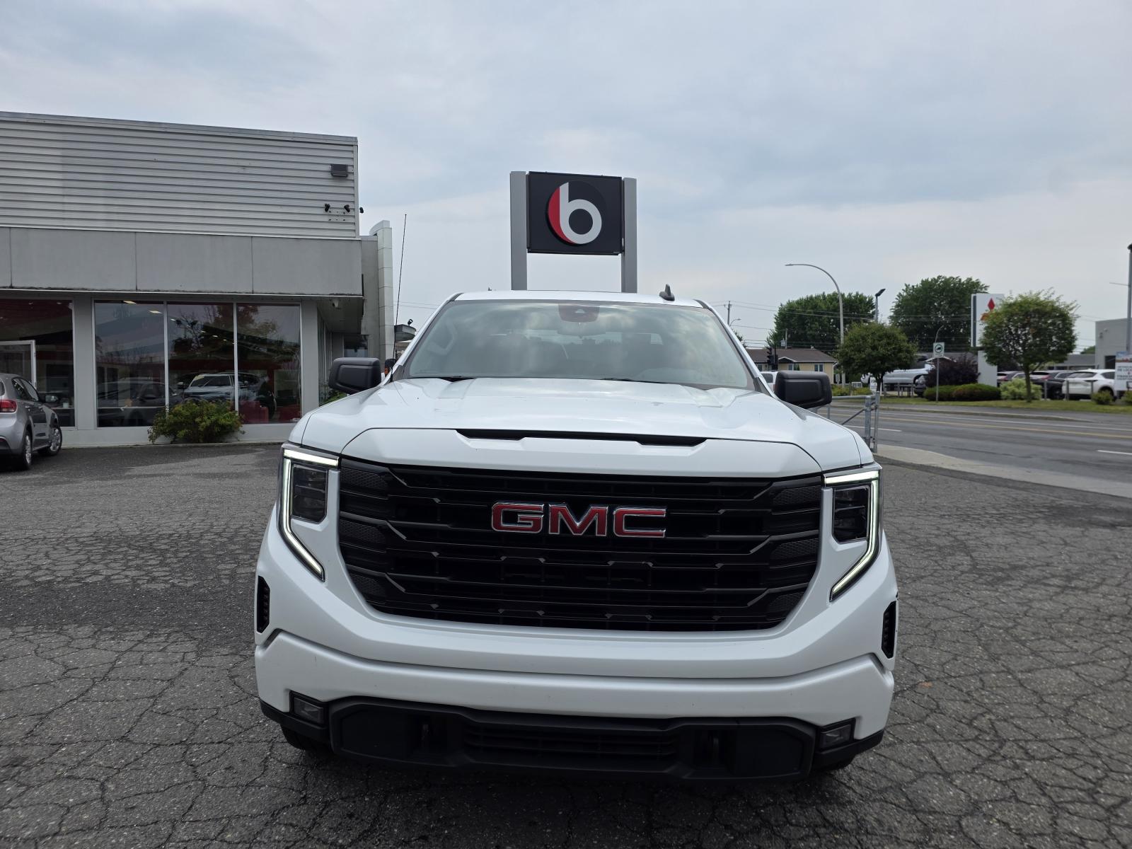 GMC Sierra 1500 Elevation 2024 — photo 4
