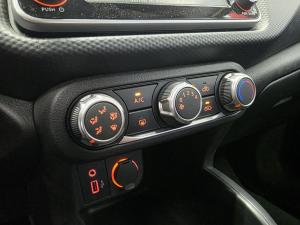 Thumbnail 12 Nissan Kicks S 2024