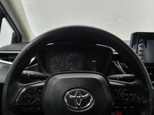 Miniature 16 Toyota Corolla L 2022
