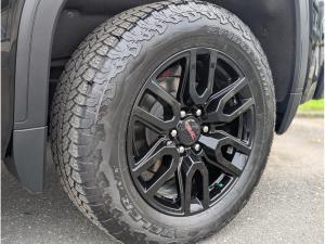 Miniature 10 GMC Sierra 1500 Elevation 2024