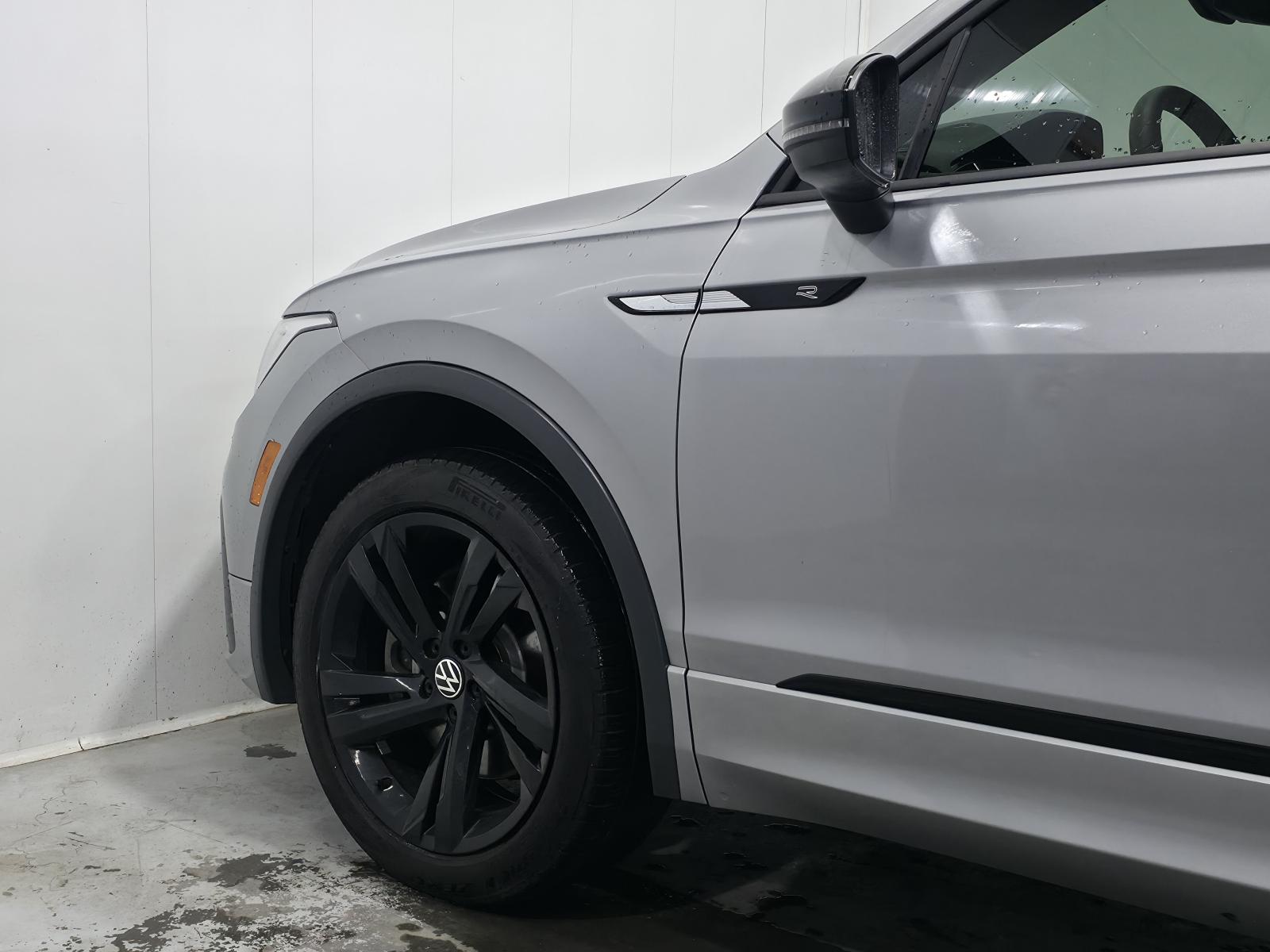 Volkswagen Tiguan Comfortline R-L Blk 2024 — photo 5