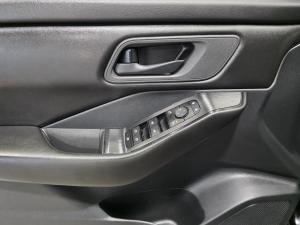 Thumbnail 13 Nissan Rogue S 2024