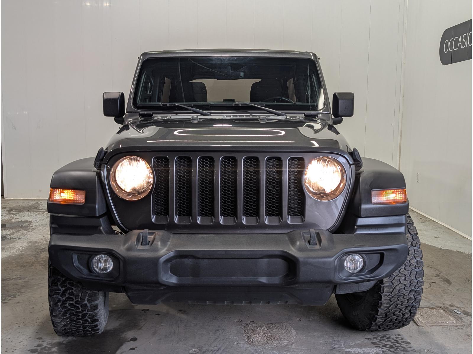 Jeep Wrangler Ultd Sport Altitude 2022 — photo 2