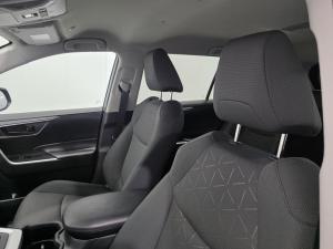 Miniature 21 Toyota Rav4 LE 2024