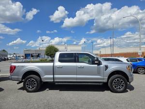 Miniature 8 Ford F150 XLT 2022