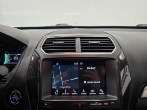 Miniature 7 Ford Explorer XLT 2018