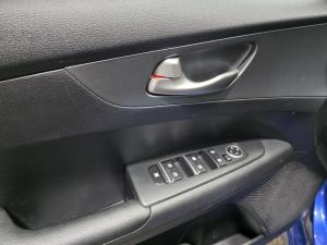 Miniature 14 Kia Forte LX 2021