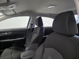 Miniature 15 Kia Forte LX 2021