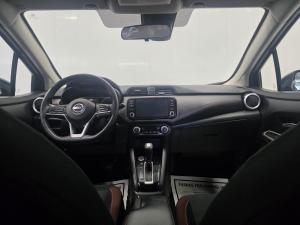 Miniature 10 Nissan Versa SR 2023