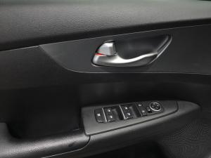 Miniature 18 Kia Forte LX 2021