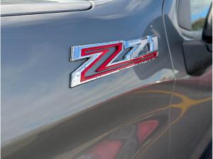 Miniature 21 Chevrolet Silverado 1500 RST 2021