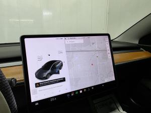 Miniature 14 Tesla Model 3 Standard Range Plus 2021