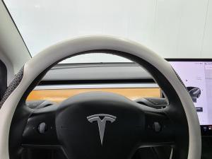 Miniature 16 Tesla Model 3 Standard Range Plus 2021