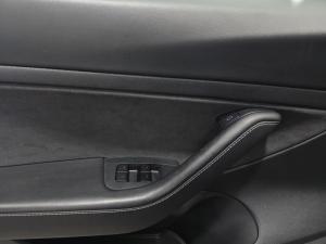 Miniature 17 Tesla Model 3 Standard Range Plus 2021