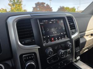 Miniature 10 RAM 1500 Classic SLT 2019