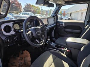Miniature 9 Jeep Wrangler 4XE 4-Door Willys 2024