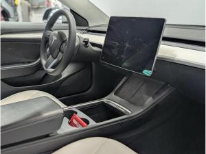 Thumbnail 13 Tesla Model 3 Standard Range Plus 2022