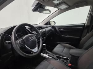 Miniature 18 Toyota Corolla LE 2019
