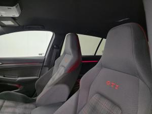 Miniature 12 Volkswagen GTI Autobahn 2023