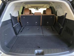 Miniature 16 Nissan Pathfinder Platinum 2025