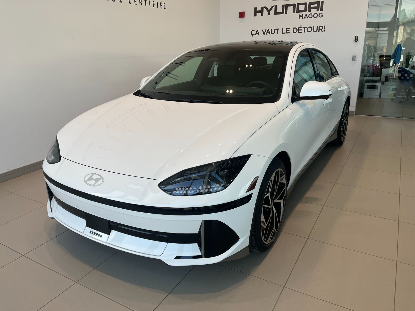 Used 2023 Hyundai IONIQ 6 with 6,825 km for sale at Otogo