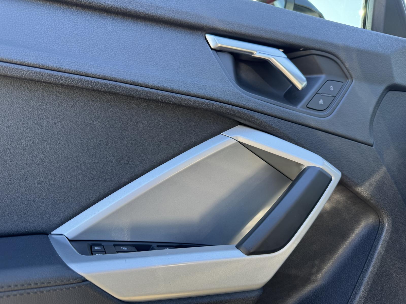 Image 8 Audi Q3 Komfort 45 2021