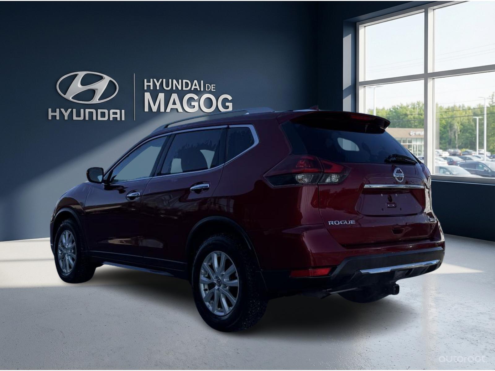 Image 3 Nissan Rogue SV 2019