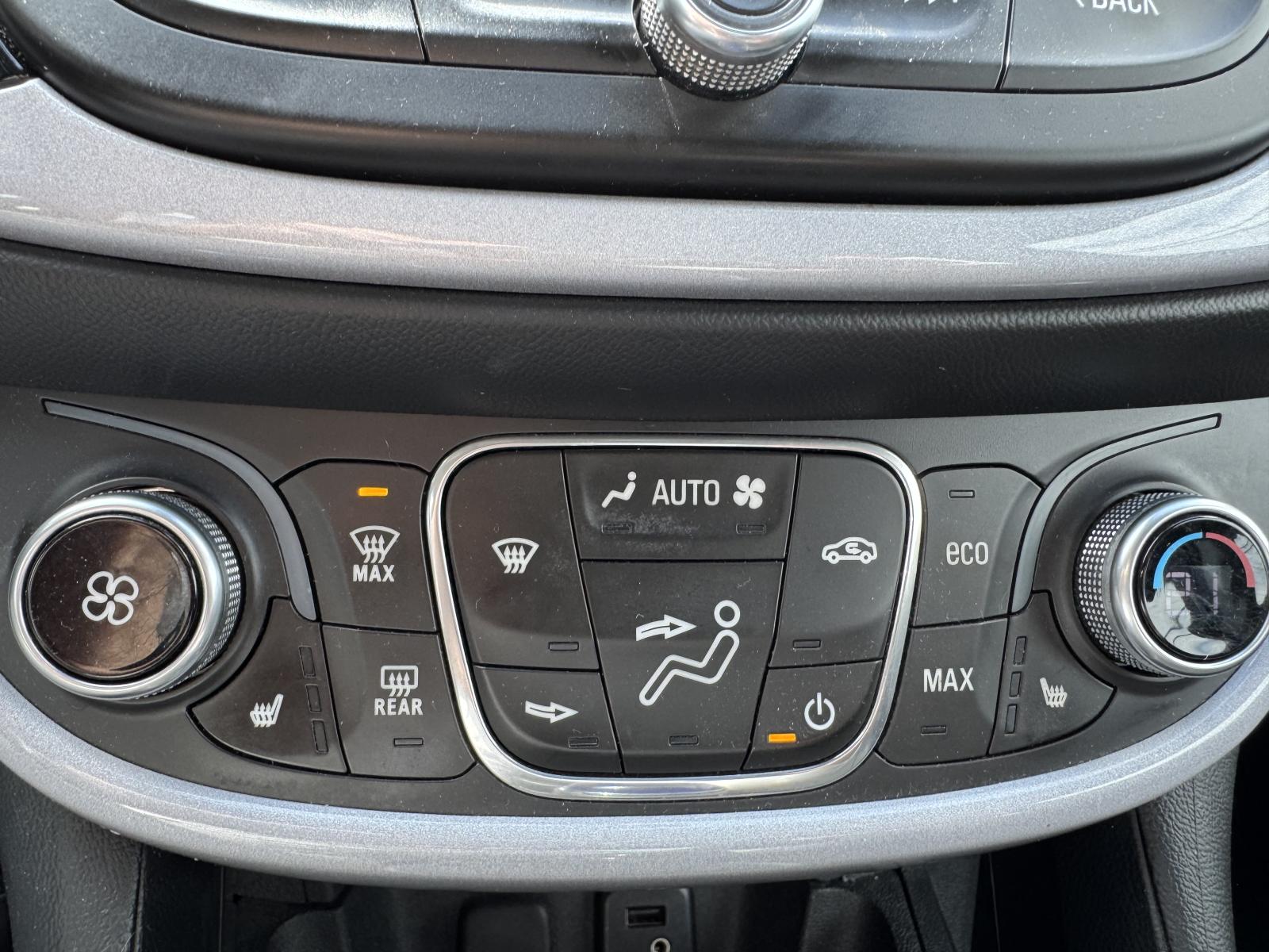 Image 13 Chevrolet Volt LT 2018