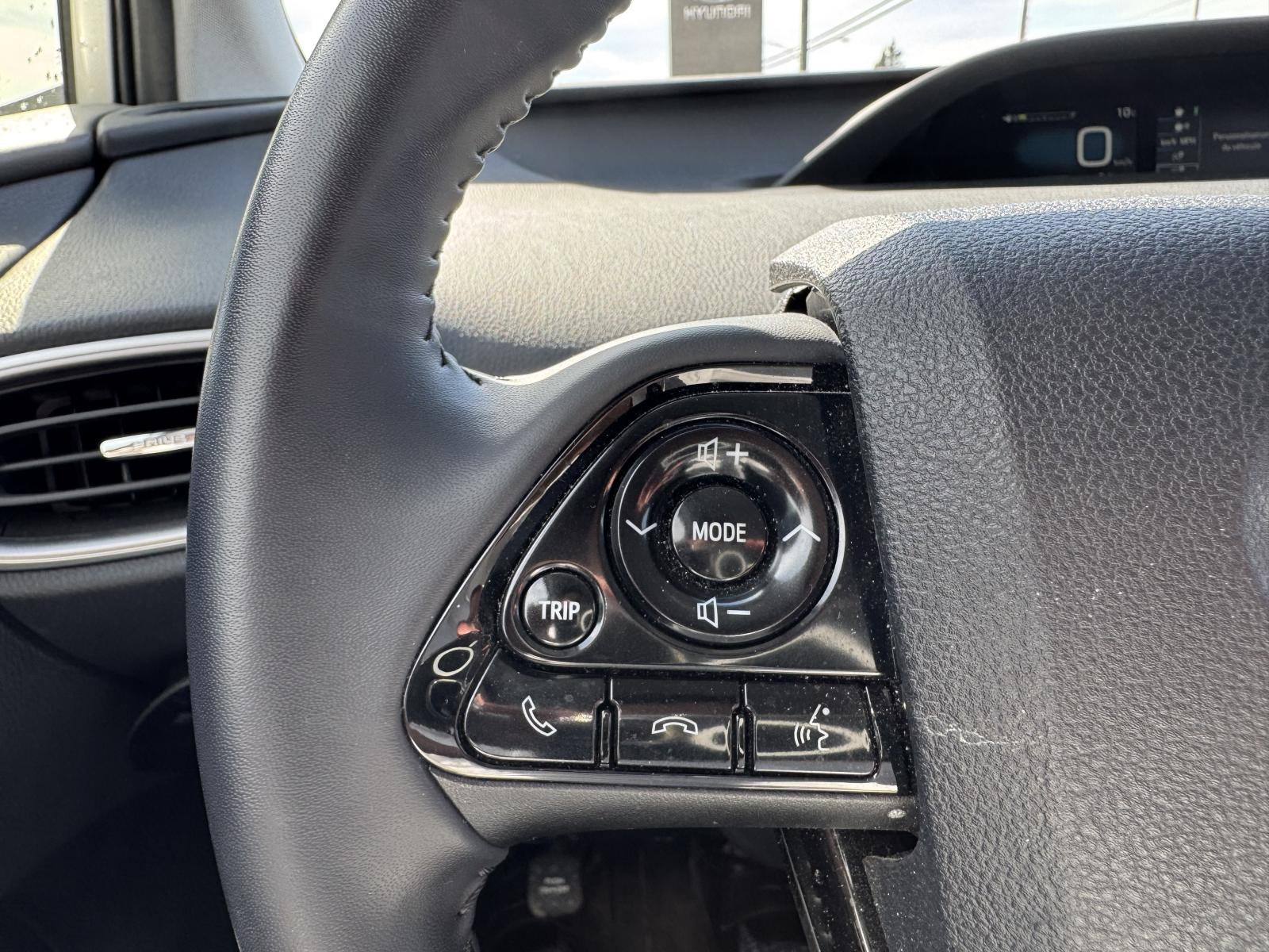 Image 10 Toyota Prius Prime Base 2022