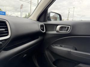 Miniature 25 Hyundai Venue Preferred 2025
