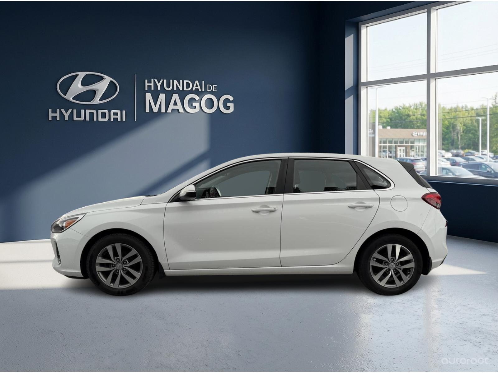 Hyundai Elantra GT Preferred 2019 — photo 2