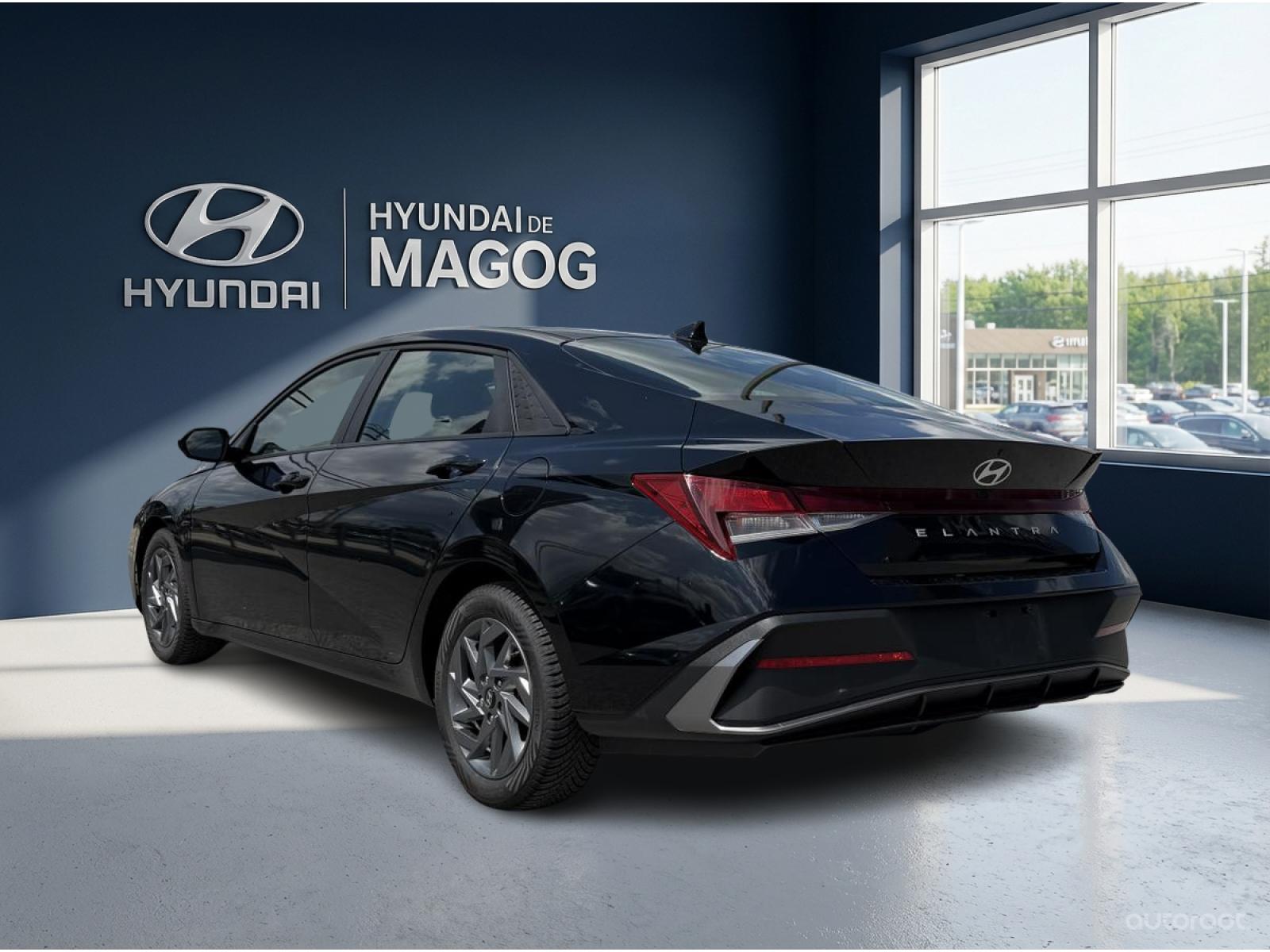 Hyundai Elantra Preferred 2024 — photo 3