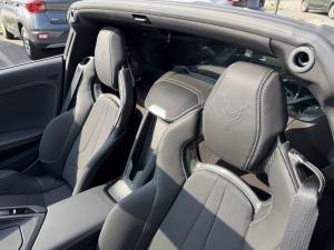 Miniature 22 Chevrolet Corvette Stingray 1LT 2024