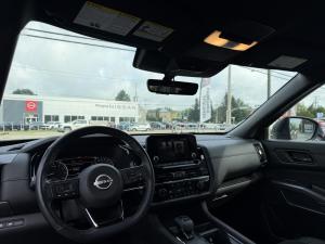 Miniature 12 Nissan Pathfinder Rock Creek 2024