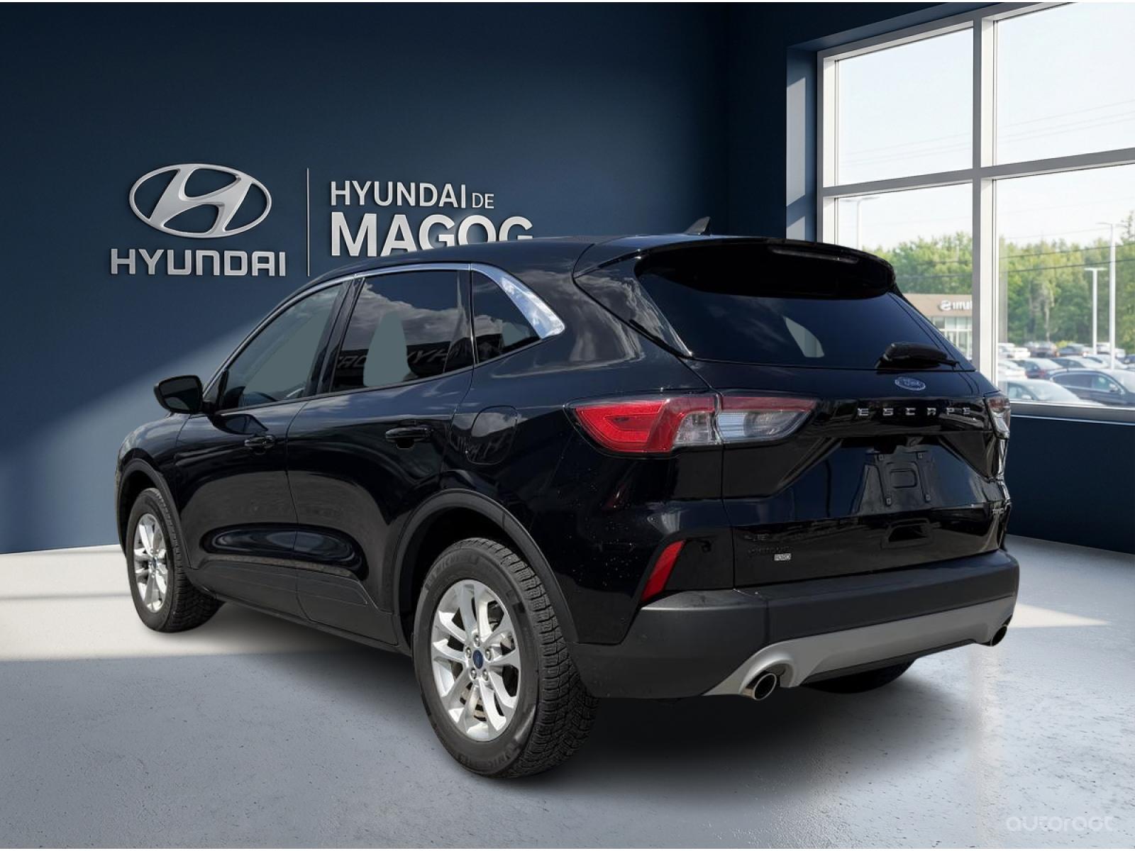 Ford Escape SE 2022 — photo 3