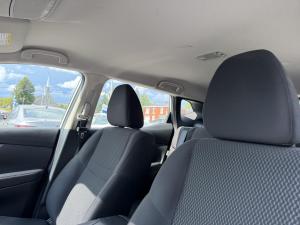 Miniature 14 Nissan Qashqai S 2021