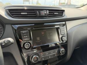 Miniature 20 Nissan Qashqai S 2021