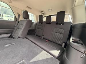 Thumbnail 22 Nissan Pathfinder SV 2022