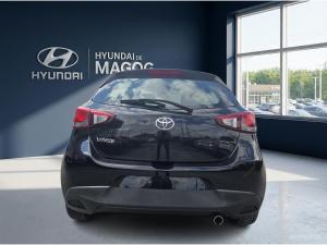 Thumbnail 6 Toyota Yaris LE 2020