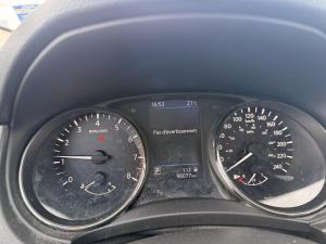 Miniature 14 Nissan Qashqai SV 2019