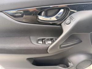 Miniature 9 Nissan Qashqai SV 2019