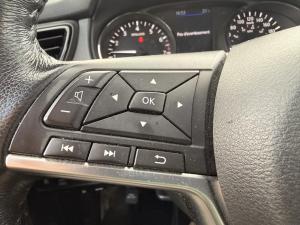 Miniature 12 Nissan Qashqai SV 2019