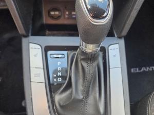 Thumbnail 13 Hyundai Elantra Essential 2020