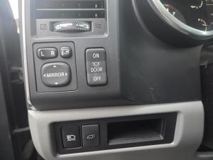 Miniature 14 Toyota Sequoia Platinum 2018