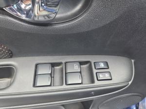 Miniature 12 Nissan Versa Note SR 2018