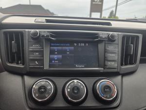 Miniature 15 Toyota Rav4 LE 2018